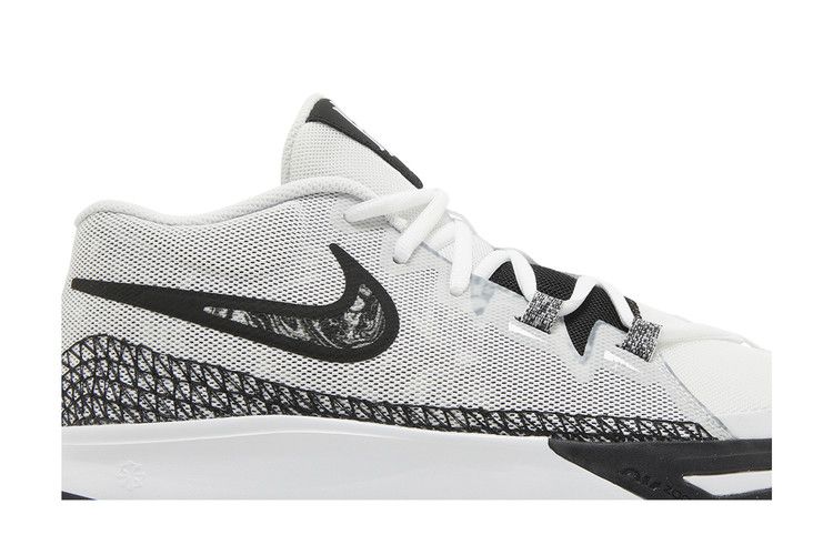 Nike Kyrie Flytrap 6 'White Black'
