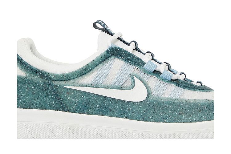 Nike Nyjah Free 2 SB 'Ash Green'