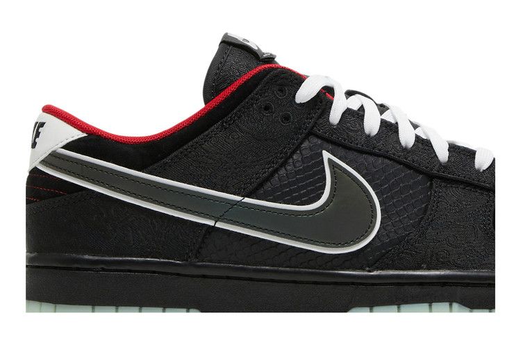 League of Legends x Nike Dunk Low