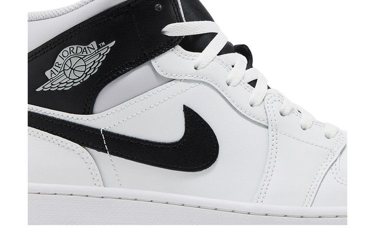 Air Jordan 1 Mid 'Summit White'