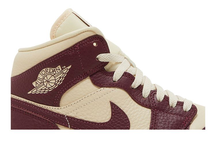 Wmns Air Jordan 1 Mid SE 'Split - Beach Cherrywood'