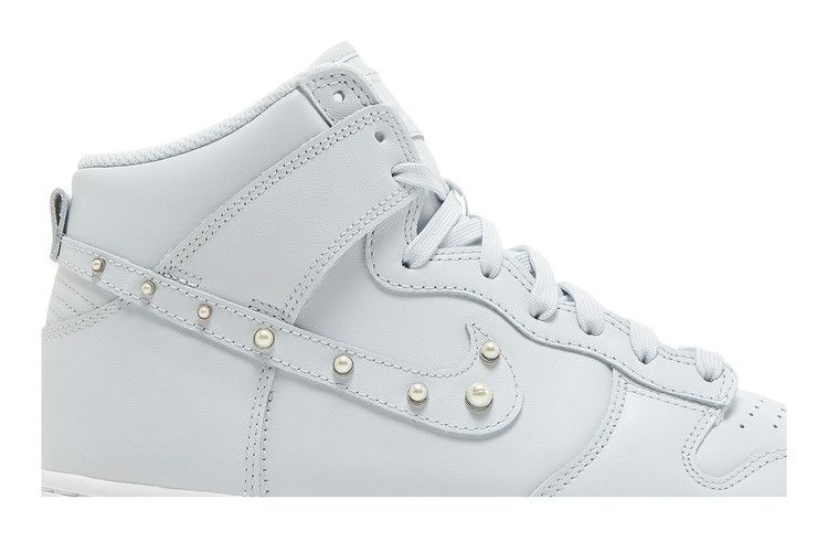 Nike Wmns Dunk High SE 'Dons Pearls'
