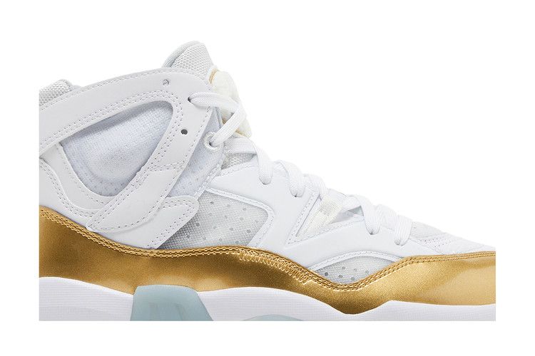 Air Jordan Wmns Jumpman Two Trey 'White Metallic Gold'