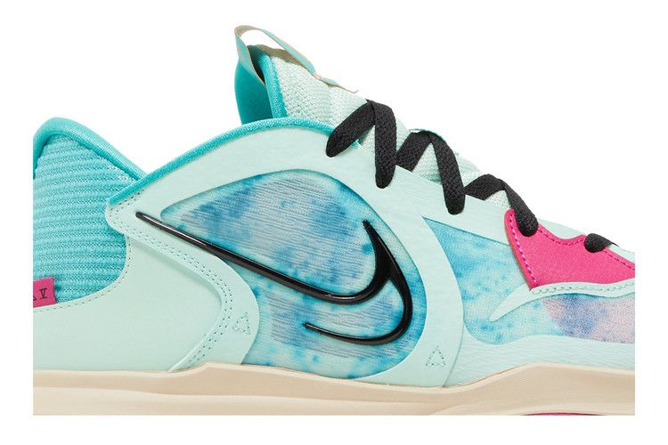Nike Kyrie Low 5 'Community'