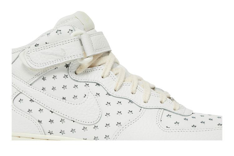 Nike Wmns Air Force 1 Mid 'Cut Out Stars'