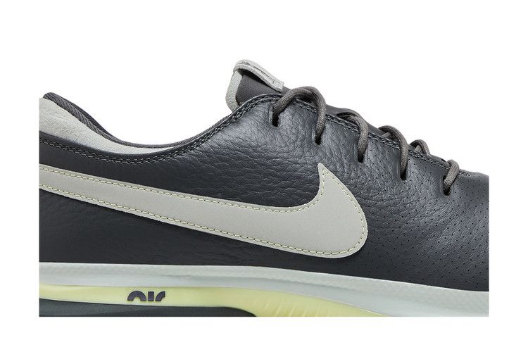 Nike Air Zoom Victory Tour 3 'Iron Grey Light Silver'