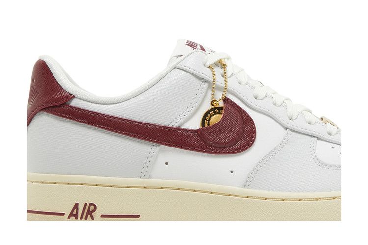 Nike Wmns Air Force 1 '07 SE 'Sisterhood - Team Red'