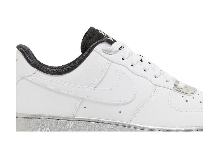 Nike Wmns Air Force 1 07 SE 'Chrome Pack - White'