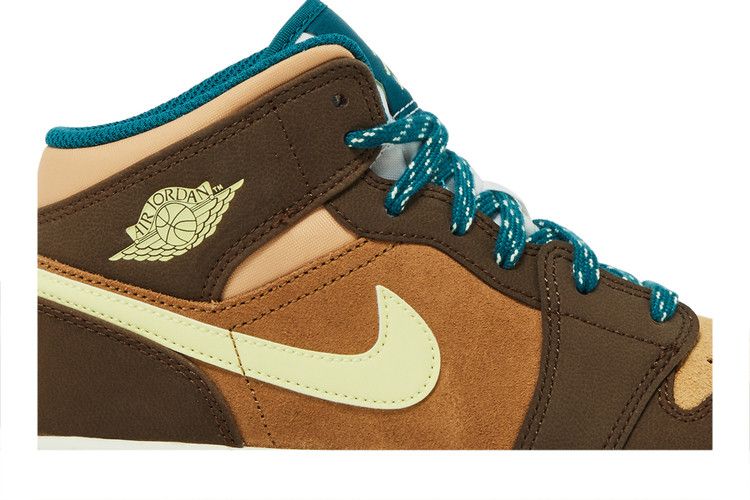 Air Jordan 1 Mid SE GS 'Cacao Wow'