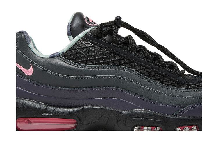 Corteiz x Nike Air Max 95 SP 'Rules the World - Pink Beam'