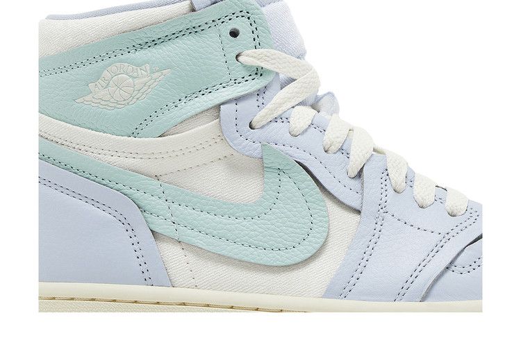 Wmns Air Jordan 1 High Method of Make 'Hydrogen Blue Light Dew'