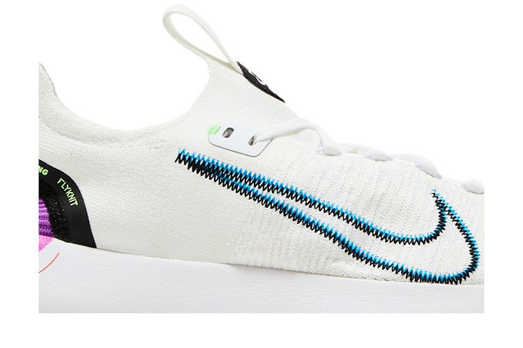 Nike Free RN Next Nature 'Mixing and Matching'
