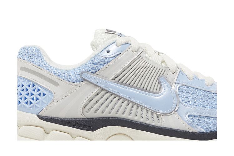Nike Wmns Air Zoom Vomero 5 'Royal Tint'