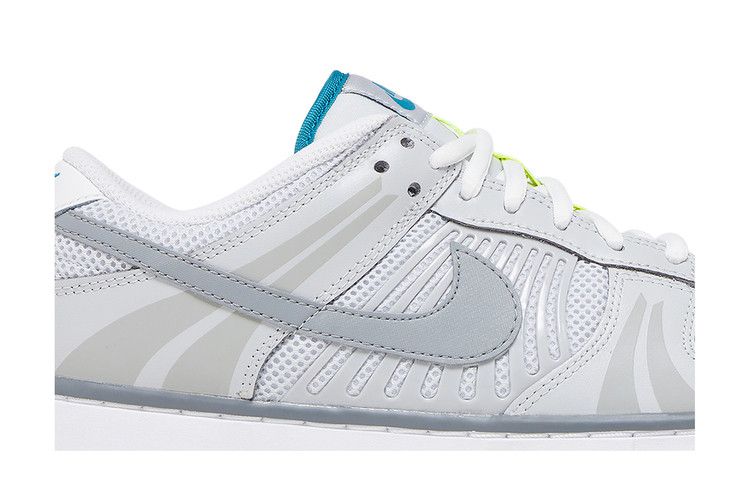 Nike Wmns Dunk Low 'Timeless'