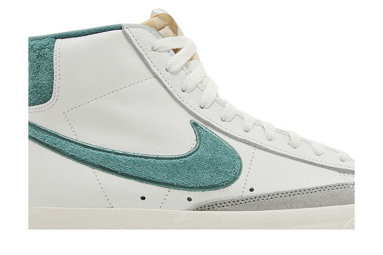 Nike Blazer Mid '77 Premium 'Resort & Sport'