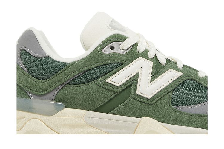 New Balance 9060 Big Kid 'Nori'
