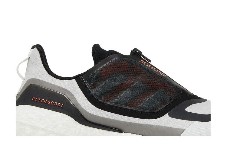 adidas UltraBoost 22 GORE-TEX 'Dash Grey Impact Orange'