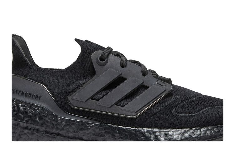 adidas UltraBoost 22 'Triple Black'