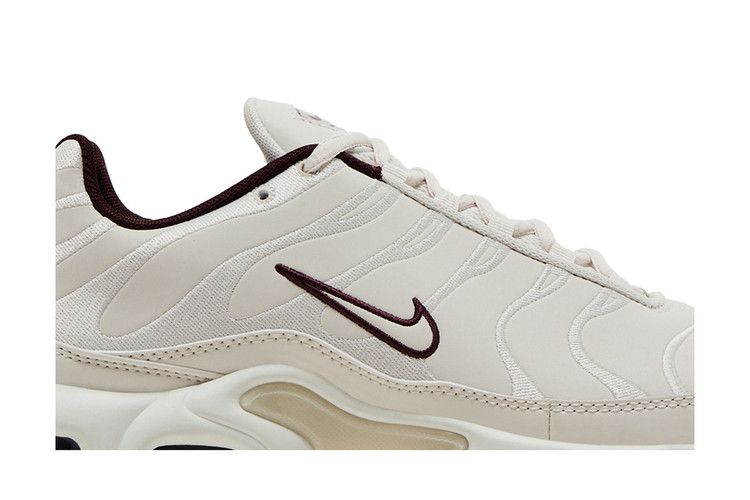 Nike Air Max Plus Premium 'Phantom Burgundy Crush'
