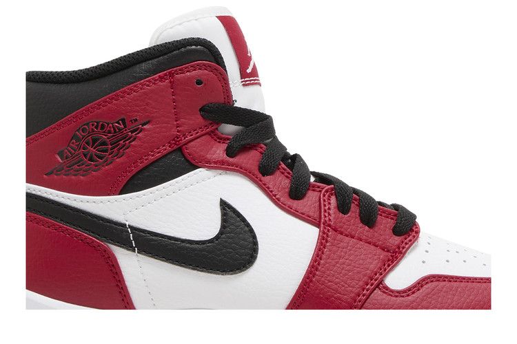 Air Jordan 1 Mid Cleat GS 'Chicago'