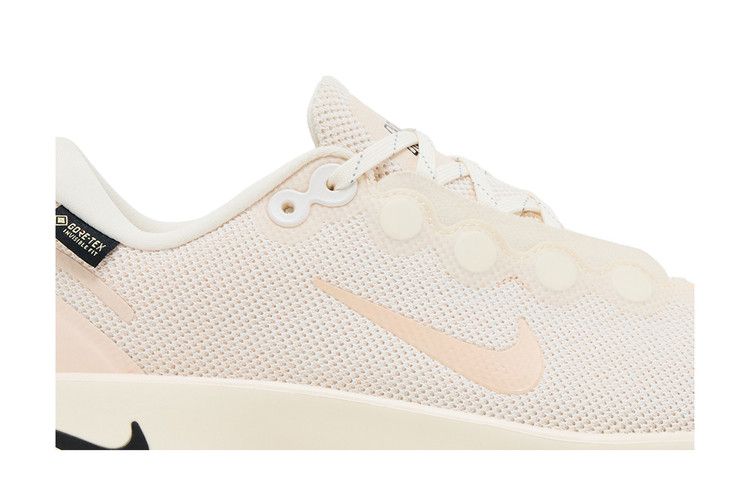 Nike Wmns Motiva GORE-TEX 'Guava Ice'