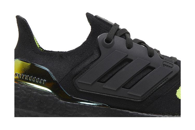 adidas UltraBoost 22 'Linear Energy Black'