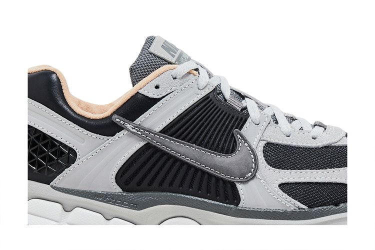 Nike Men's Air Zoom Vomero 5 'Dark Smoke Grey Vachetta'