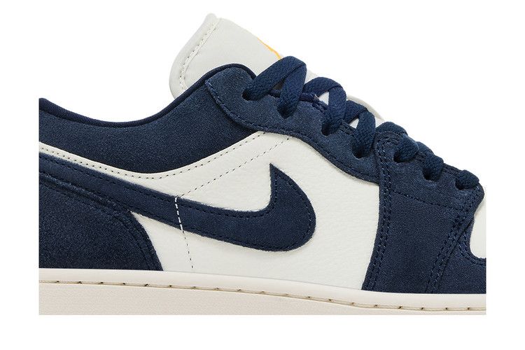 Air Jordan 1 Low SE 'Obsidian University Gold'