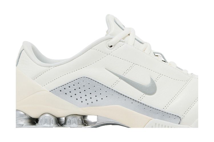 Nike Wmns Total 90 Shox Magia 'Sail Metallic Silver'