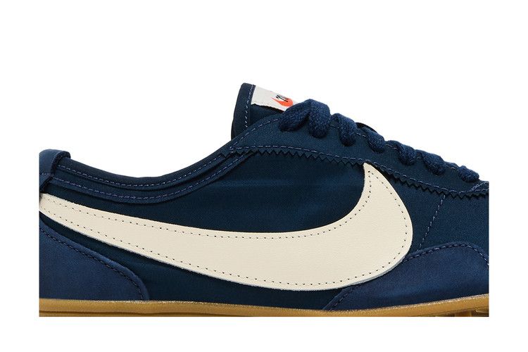 Nike Wmns Moon Shoe 'Midnight Navy Gum'