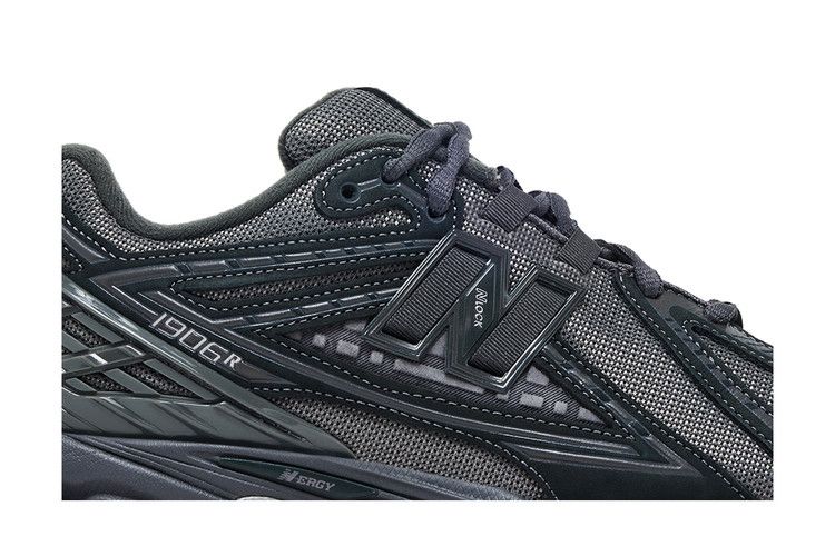 New Balance 1906R 'Greyscale'