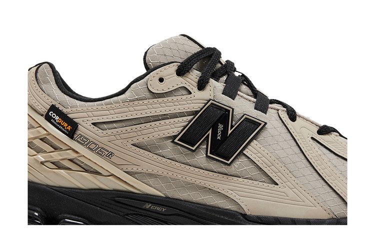 New Balance 1906R 'Light Mushroom Black'