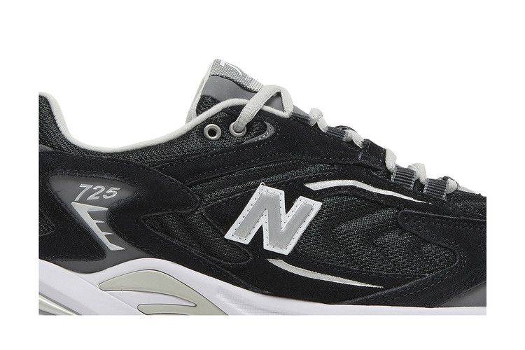 New Balance 725 'Black Metallic Silver'