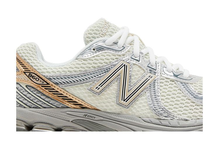 New Balance 860v2 'Sea Salt Gold Metallic'