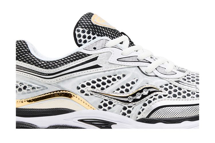Saucony ProGrid Omni 9 Big Kid 'Silver Gold'