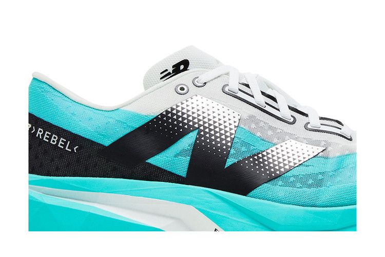 New Balance Wmns FuelCell Rebel v4 'Cyber Jade'