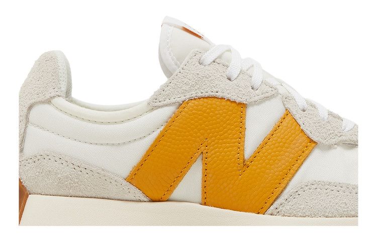 New Balance Wmns 327 'Sea Salt Golden Hour'
