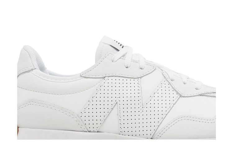 New Balance Wmns 327 'Sea Salt Gum'