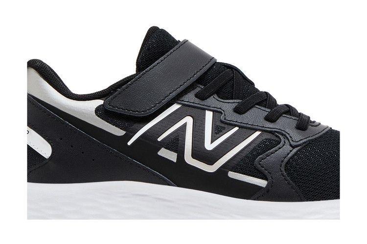 New Balance Fresh Foam 650 Bungee Lace Top Strap Big Kid 'Black Metallic Silver'