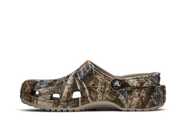 thisisneverthat x Realtree x Crocs Classic Clog 'Edge Camo - Walnut'
