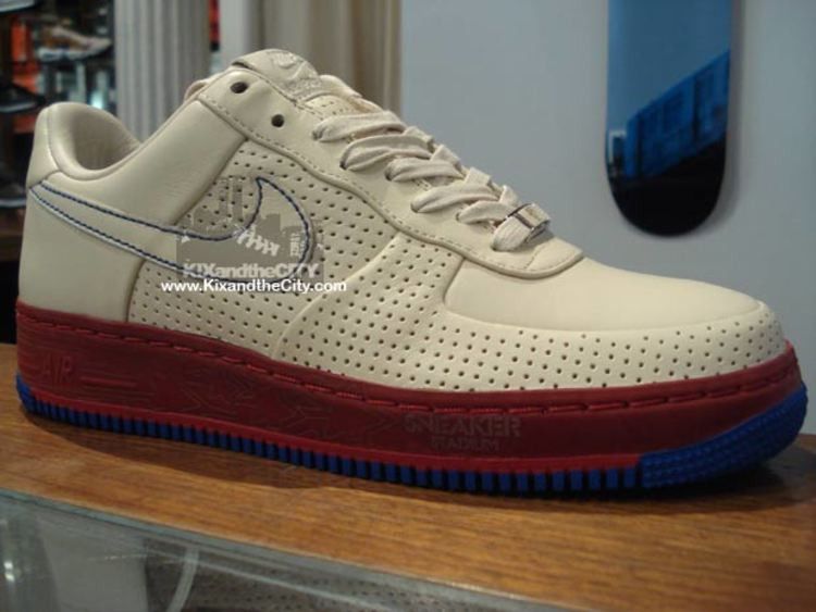 Nike Air Force 1 Supreme Vib I/O 07 'Philly'