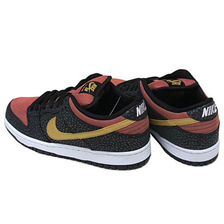 Nike Dunk Low Premium SB QS 'Walk Of Fame'
