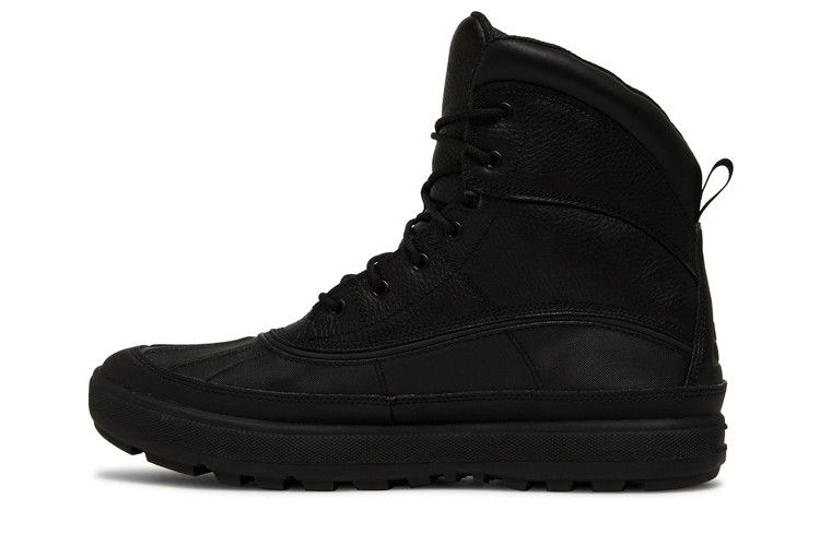 Nike Woodside 2 'Triple Black'