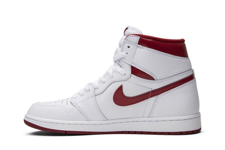 Air Jordan 1 Retro High OG 'Metallic Red'