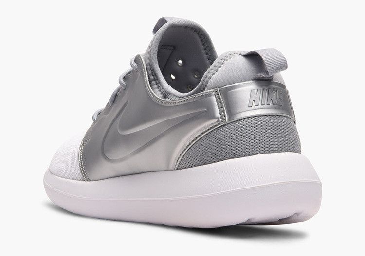 Nike Roshe Two 'Metallic Silver'