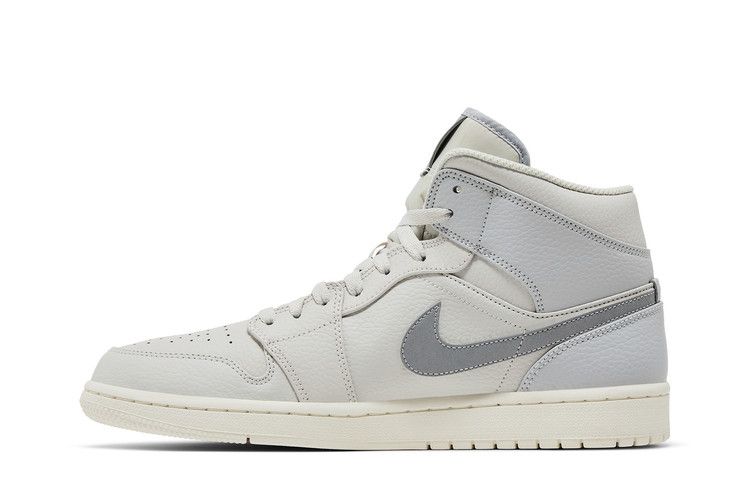 Air Jordan 1 Mid Retro SE 'Grey Fog'