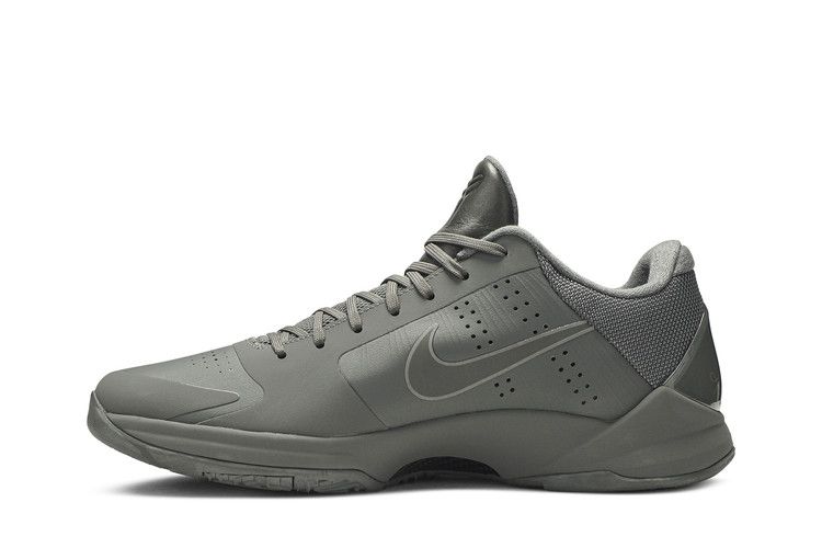 Nike Zoom Kobe 5 'Fade To Black'
