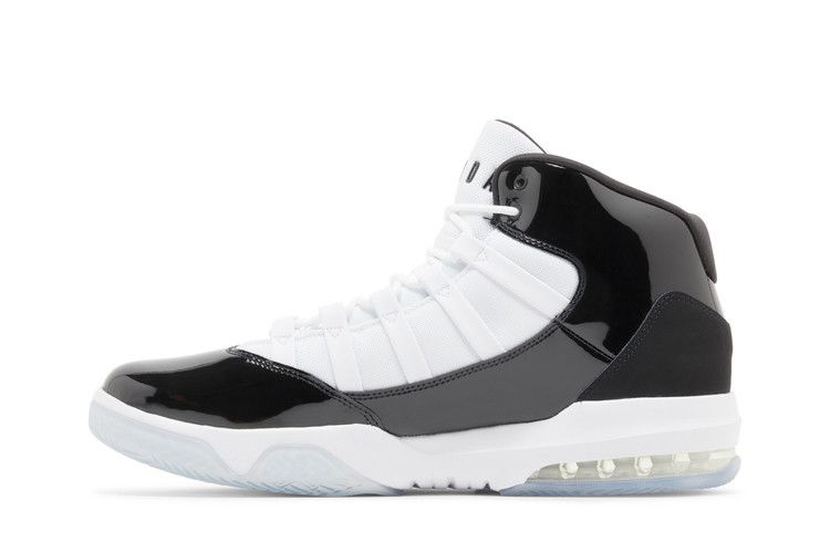 Air Jordan Max Aura 'Black White'