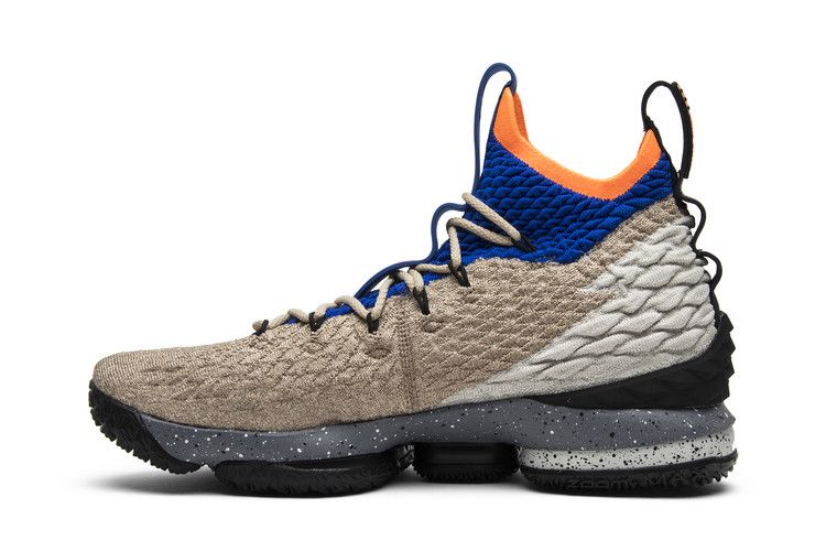 Nike LeBron 15 'Mowabb'