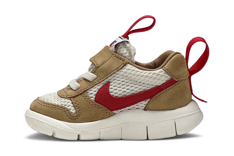 Tom Sachs x NikeCraft Mars Yard 2.0 TD